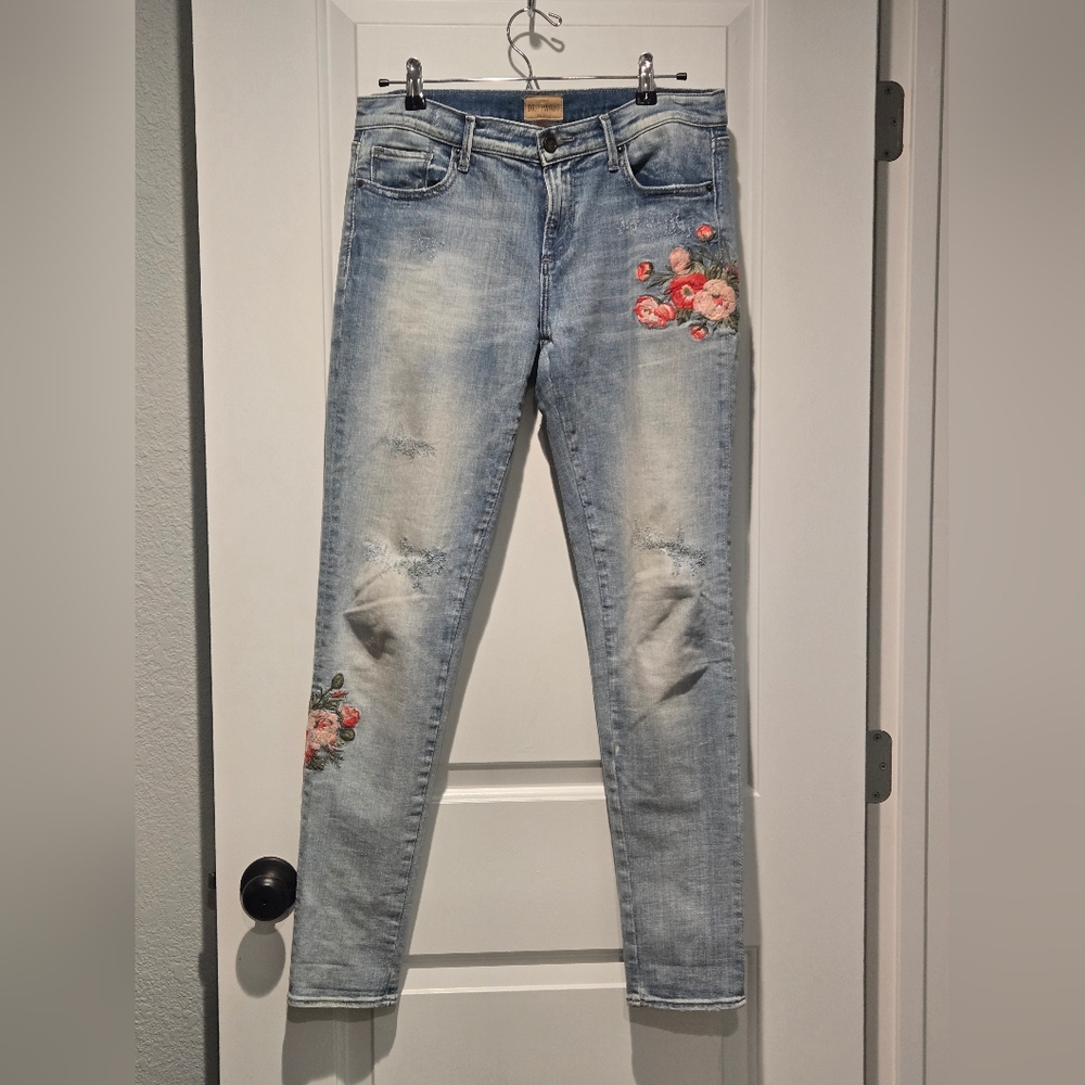 DRIFTWOOD Light Blue Boyfriend Jeans with Floral Embroidery